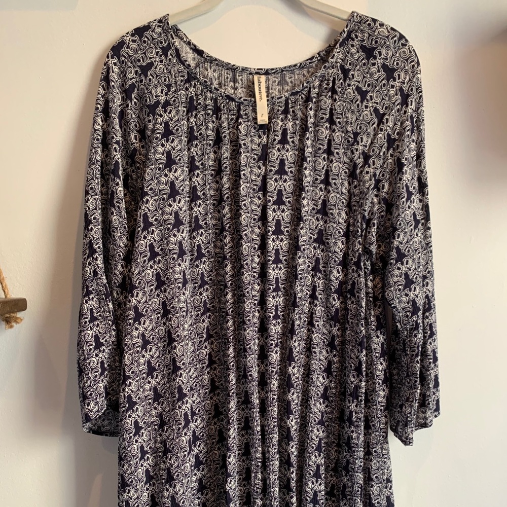All About Love UK size 8 (US 4) navy pattern dress